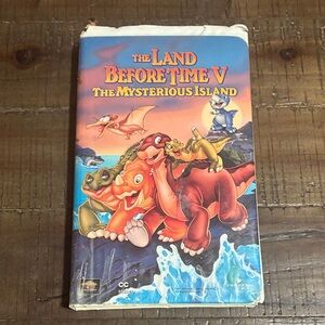 Universal The Land Before Time V VHS -  Bundle and Save 5/$20